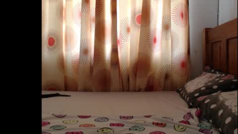 Anne online show from November 25, 11:20 am