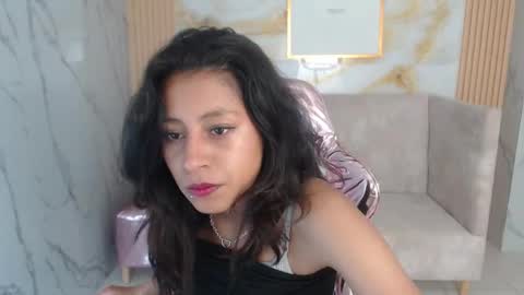 serabella_s online show from December 21, 1:50 pm
