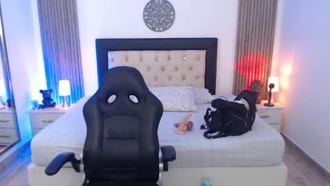 Serena online show from February 19, 11:20 am