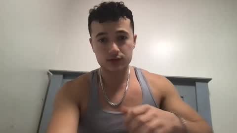 seveninchsteve_ online show from February 5, 4:06 am