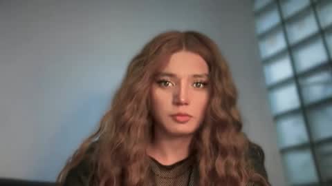 Hi im anne online show from November 23, 10:30 pm