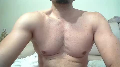 SEX MACHINE 19 online show from May 3, 10:21 am