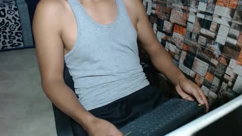 arnold online show from December 15, 2:40 am