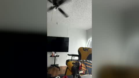 Dmon Throat  The BBC You Desire online show from July 26, 4:54 am