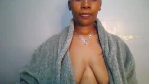 Nancy online show from February 26, 8:01 pm