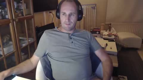 Sexlobo online show from November 2, 12:21 am