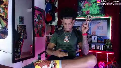 Aharon  ravelo online show from September 10, 5:30 am