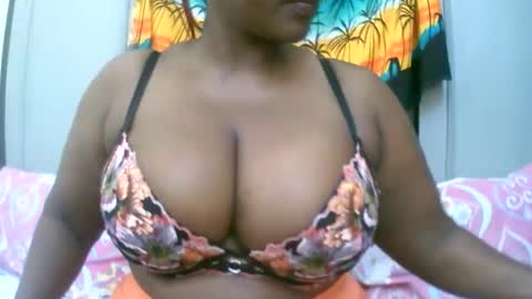 sexxi_ebony online show from January 14, 11:51 am