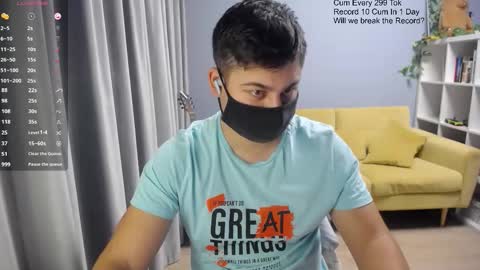 Tommy online show from December 2, 1:42 pm