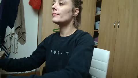 sexxxycrystali online show from October 16, 11:32 am