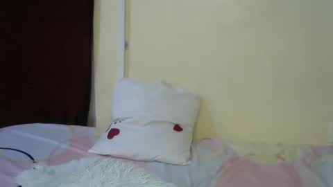 vicky online show from March 24, 8:31 am