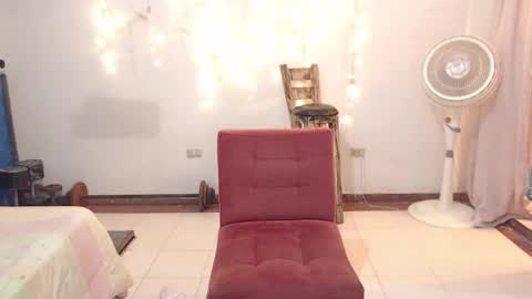 Snapshot of sexxy_rub chatting on September 23, 1:21 am RUBY online show from September 23, 1:21 am