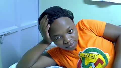 African Queen online show from November 10, 4:15 am