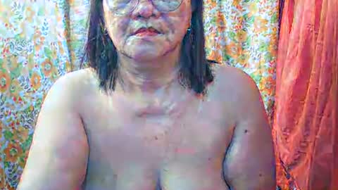 misslovely j online show from December 15, 1:01 am