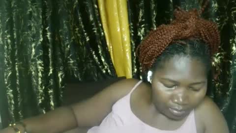 sexxypritty online show from April 4, 7:43 pm