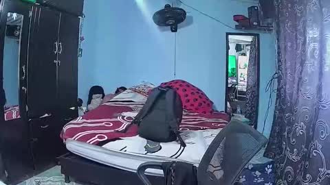 Sebastian online show from April 12, 6:01 pm