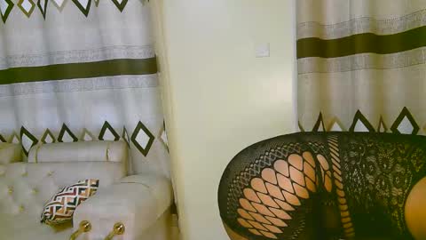 Ariana online show from November 15, 11:12 am