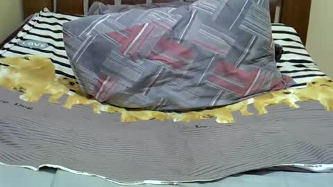 squirt lola online show from October 11, 12:15 am