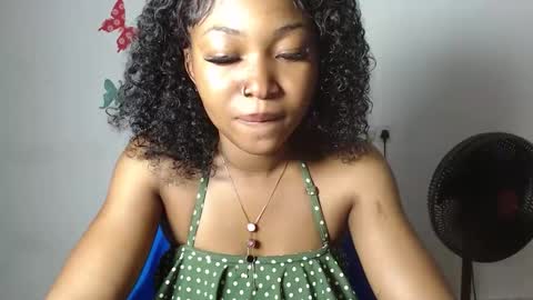 sexy_bluey247 online show from November 25, 8:02 am