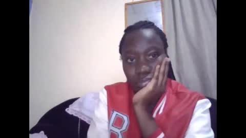 sexy_butty01 online show from March 6, 11:15 pm