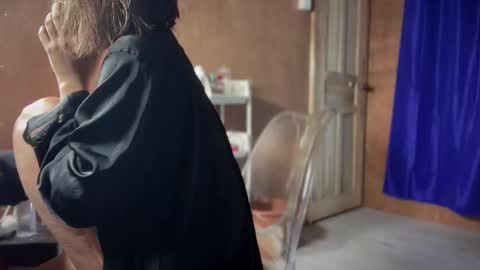 Charlotte online show from November 22, 12:36 pm