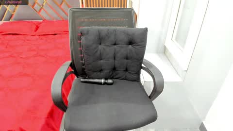 Sexydoll online show from March 8, 8:00 am