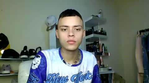 sexy_liam0 online show from June 20, 3:02 am
