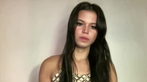 Nicole online show from April 27, 5:38 am