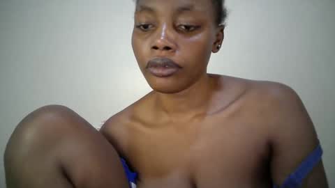 sexy_muna2 online show from May 6, 11:44 pm