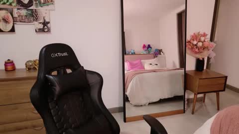 sexy nattaly online show from September 23, 12:59 am