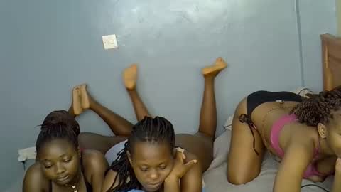 sexy_shava online show from November 27, 1:02 am