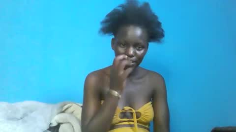 Snapshot of sexy_titz chatting on February 22, 10:07 am sexy_titz online show from February 22, 10:07 am