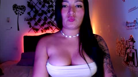 sexy_violett18 online show from December 27, 1:43 am