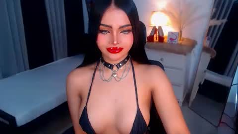 YOUR MISTRESS GODDESSS ADRIANA online show from February 4, 12:08 am