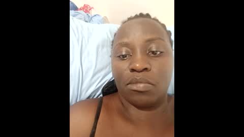 sexyass951719 online show from February 25, 7:17 pm