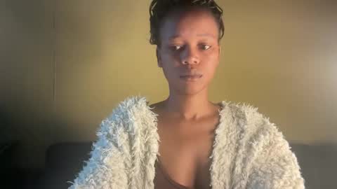 sexyasszeeee online show from November 11, 7:54 am