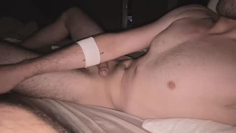 sexyboy870309 online show from July 13, 8:12 pm