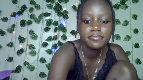 sexybree_love online show from December 23, 10:23 pm