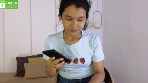 chanell and yina online show from May 6, 12:11 pm