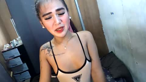 pretty Cheska online show from May 23, 6:09 am