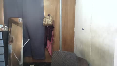pretty Cheska online show from May 16, 4:42 am