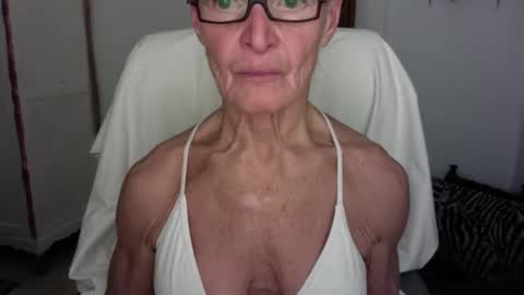 SexyFit58 online show from January 17, 11:46 pm