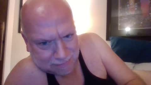 SexyFLGuy74 online show from January 18, 11:00 pm