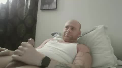 sexyfredy7722 online show from April 6, 4:10 am