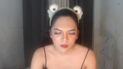 TYRA 3 online show from February 25, 9:40 pm