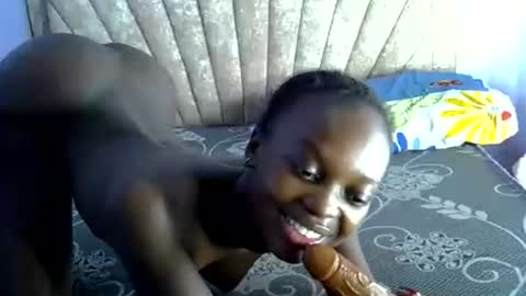 SexyIcey online show from April 9, 2:04 am