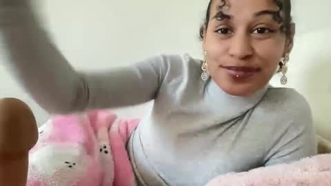 Jenny online show from October 3, 3:31 pm