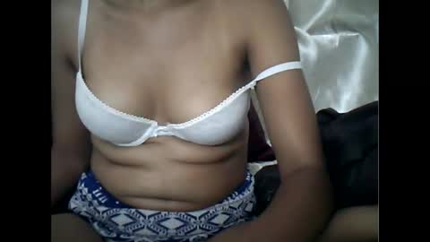 sexylarra12 online show from January 4, 6:09 pm