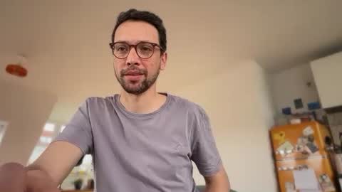 Leo online show from March 31, 11:10 am