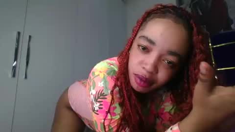 mel online show from May 19, 1:56 am
